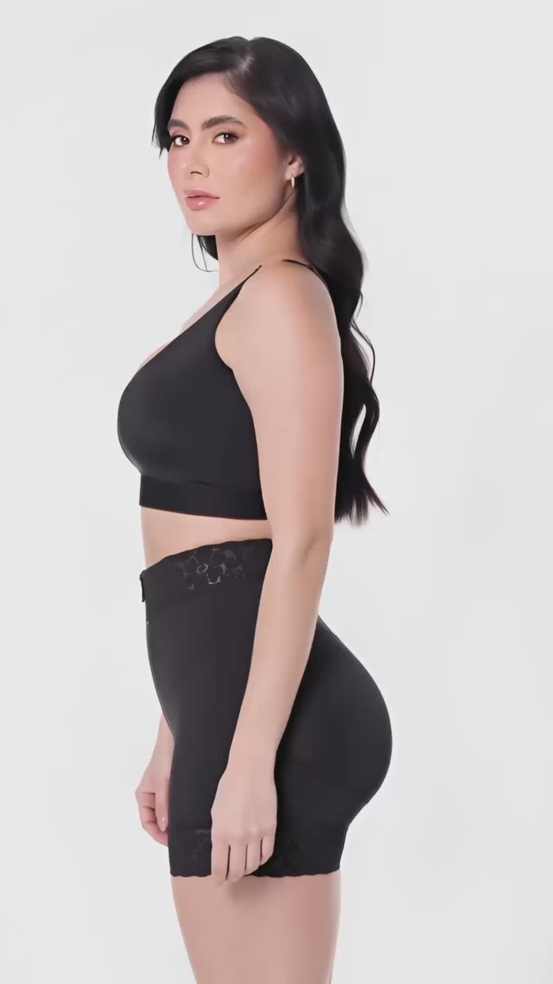 Short Emma cachetero costillero con realce Negro