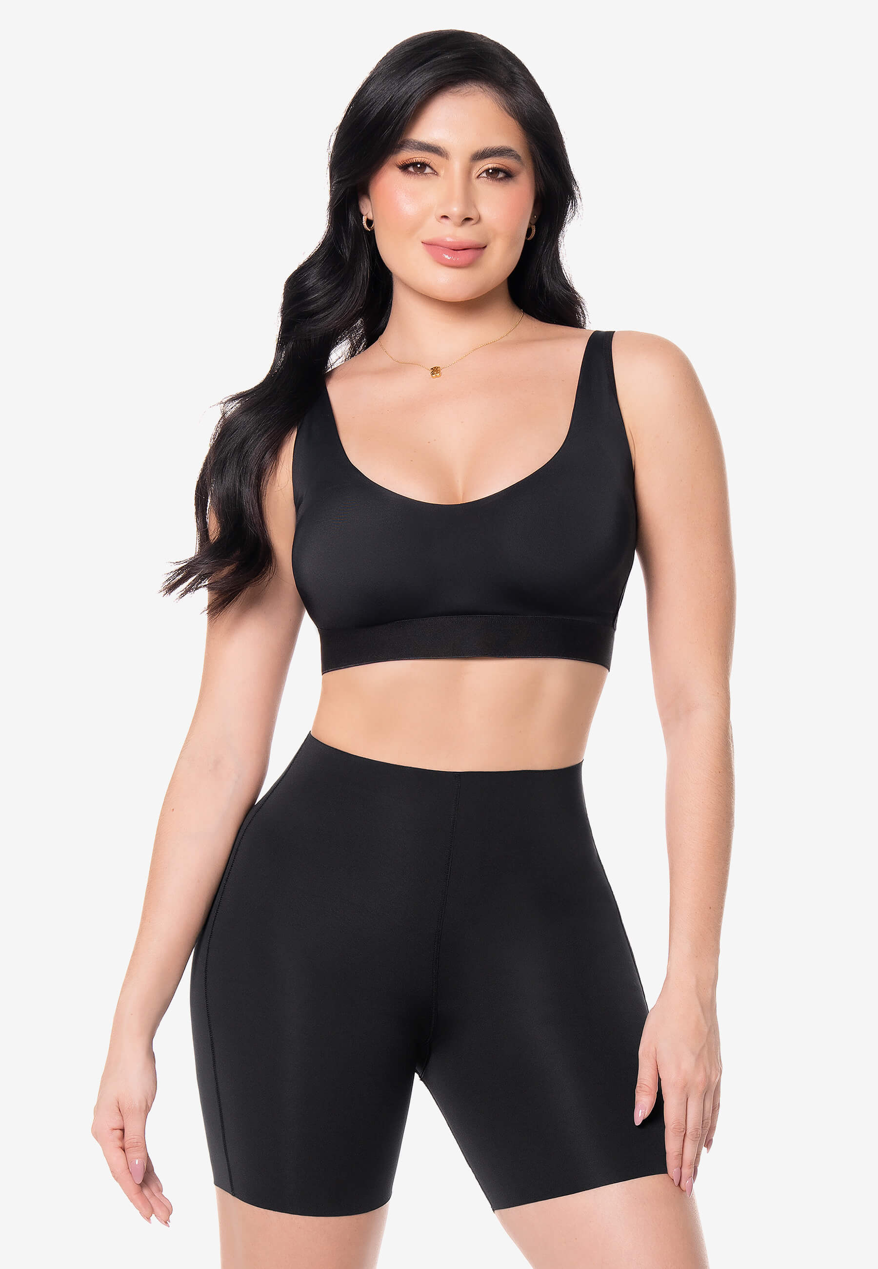 Short Julia invisible a la cintura media pierna Negro