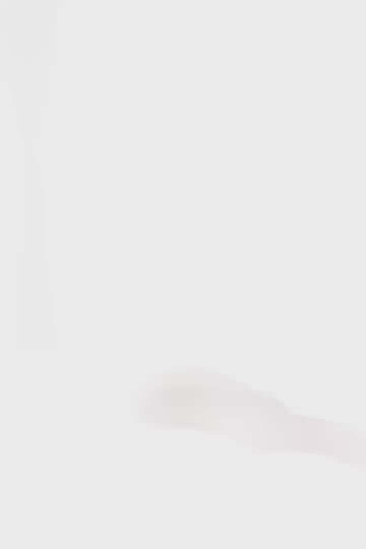 Short allegra a la cintura media pierna con realce Cocoa