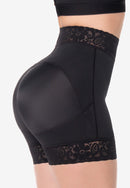 Short Vera cachetero costillero con realce Negro